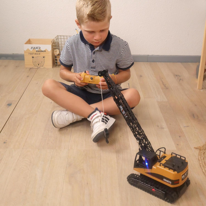 Camion nacelle élévatrice radiocommandée - MGM